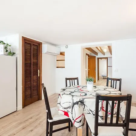 Апартаменти Duplex Arenal
